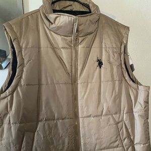 Mens US Polo Assn. Beige Vest Sz.XL